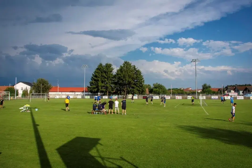 Nogometna fešta u Palovcu Nogometna fešta u Palovcu