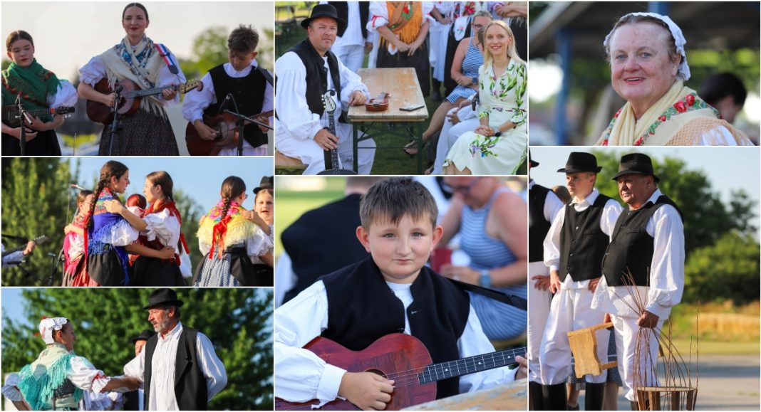 FOTO/VIDEO ‘Festival folklora i tradicije’ i predstava ‘Dimnjačar’ privukli mnoštvo mještana u Kalanicu FOTO/VIDEO ‘Festival folklora i tradicije’ i predstava ‘Dimnjačar’ privukli mnoštvo mještana u Kalanicu