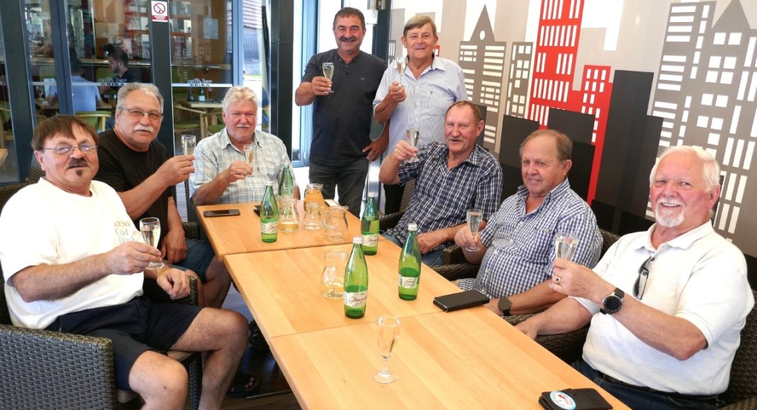 Tako je to kad Pipica postane sedmi puta djed! Čestitamo! Tako je to kad Pipica postane sedmi puta djed! Čestitamo!