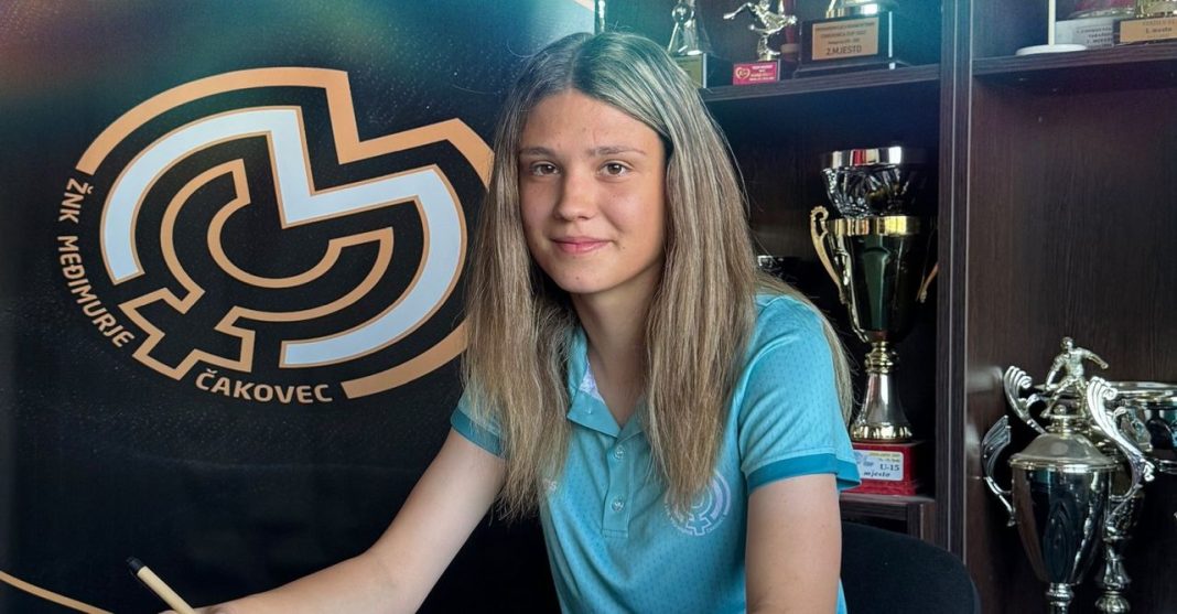 Ema Čurin produžila vjernost Međimurju Ema Čurin produžila vjernost Međimurju