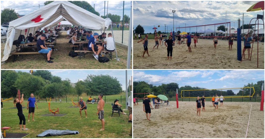 FOTO Atraktivna odbojka na pijesku u Doliću FOTO Atraktivna odbojka na pijesku u Doliću