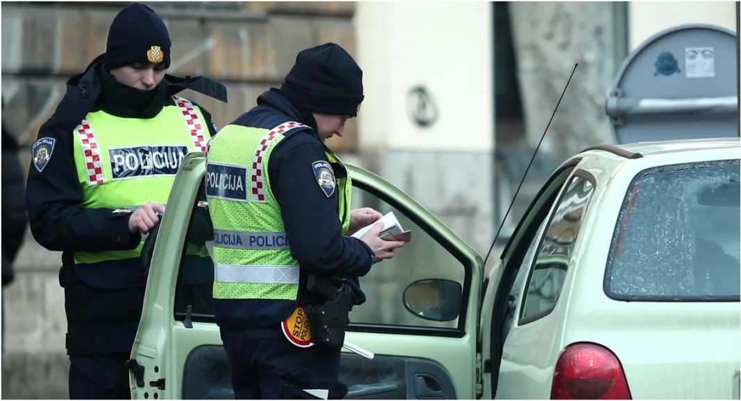 Uhićen vozač u Štefancu, koji je upravljao automobilom unatoč zabrani i istekloj vozačkoj dozvoli Uhićen vozač u Štefancu, koji je upravljao automobilom unatoč zabrani i istekloj vozačkoj dozvoli