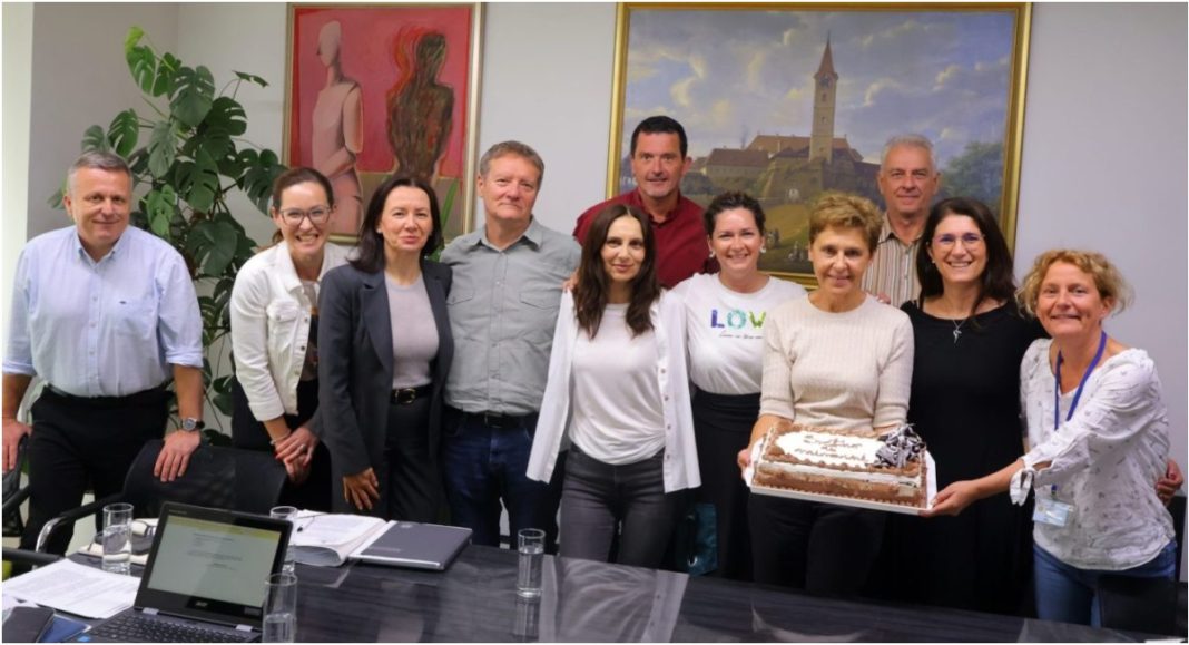 Pročelnica Lidija Jaklin oprostila se od gradske uprave i otišla u zasluženu mirovinu Pročelnica Lidija Jaklin oprostila se od gradske uprave i otišla u zasluženu mirovinu