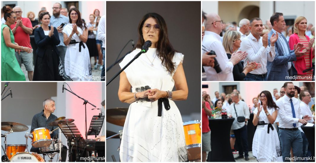 FOTO/VIDEO Gradonačelnica Cividini službeno otvorila Porcijunkulovo 2025. FOTO/VIDEO Gradonačelnica Cividini službeno otvorila Porcijunkulovo 2025.