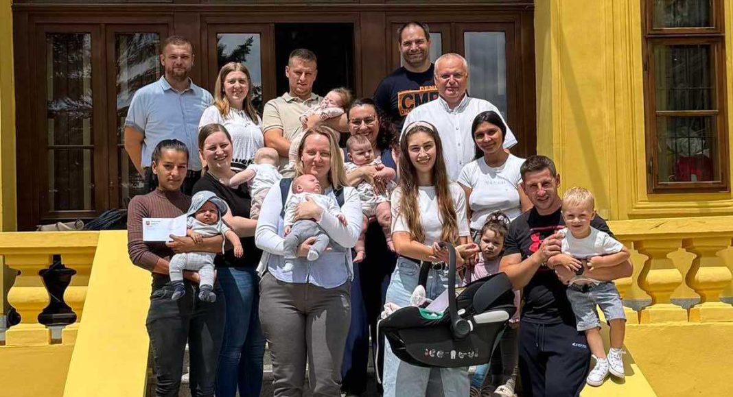 Općina Donja Dubrava: Podijeljeno je 3.760 eura naknada za novorođenčad Općina Donja Dubrava: Podijeljeno je 3.760 eura naknada za novorođenčad