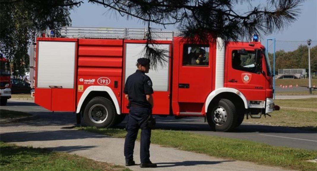Preloški policajci pronašli 28-godišnjaka koji je u Domašincu upaljačem zapalio suhu travu Preloški policajci pronašli 28-godišnjaka koji je u Domašincu upaljačem zapalio suhu travu