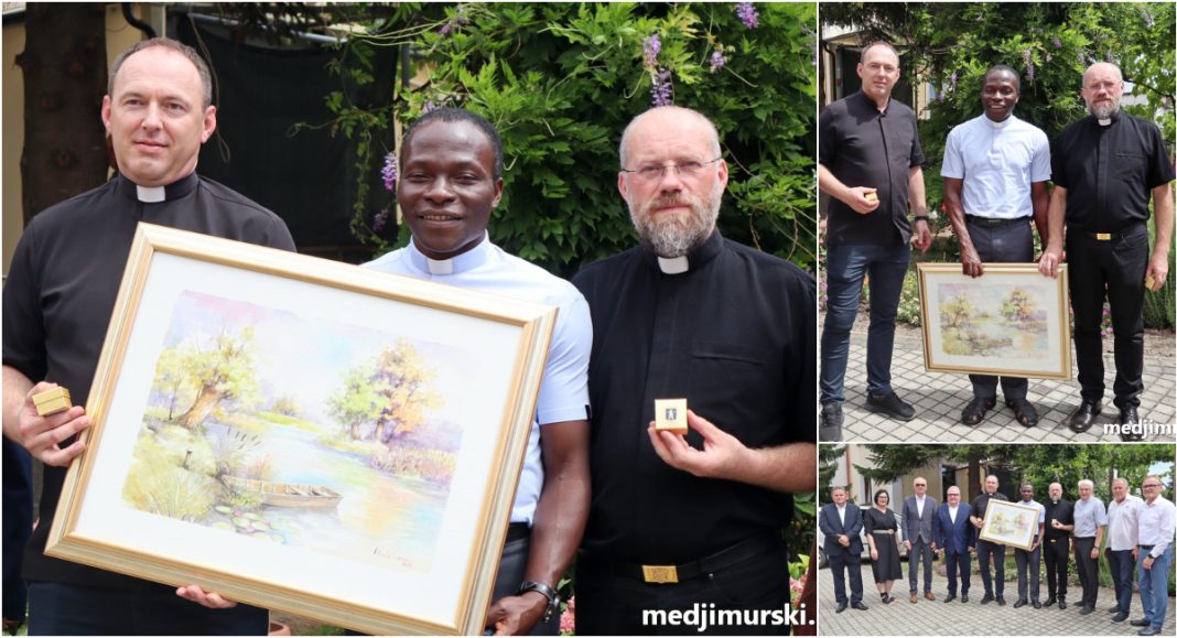 FOTO Tri svećenika, 15 godina svećeništva: velečasni Ivan, Alexandre i Tomislav! FOTO Tri svećenika, 15 godina svećeništva: velečasni Ivan, Alexandre i Tomislav!