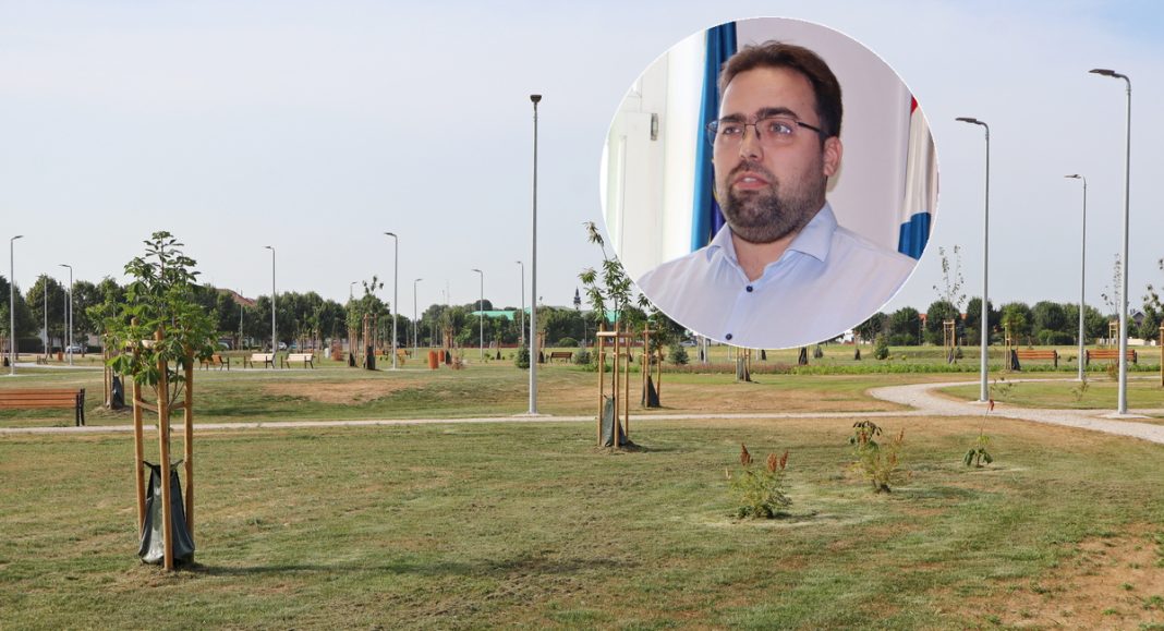 Ivica Novak kritizirao novi park na preloškom Jugu, Kolarek ga je pitao je l’ se tu ikad prošetao Ivica Novak kritizirao novi park na preloškom Jugu, Kolarek ga je pitao je l’ se tu ikad prošetao