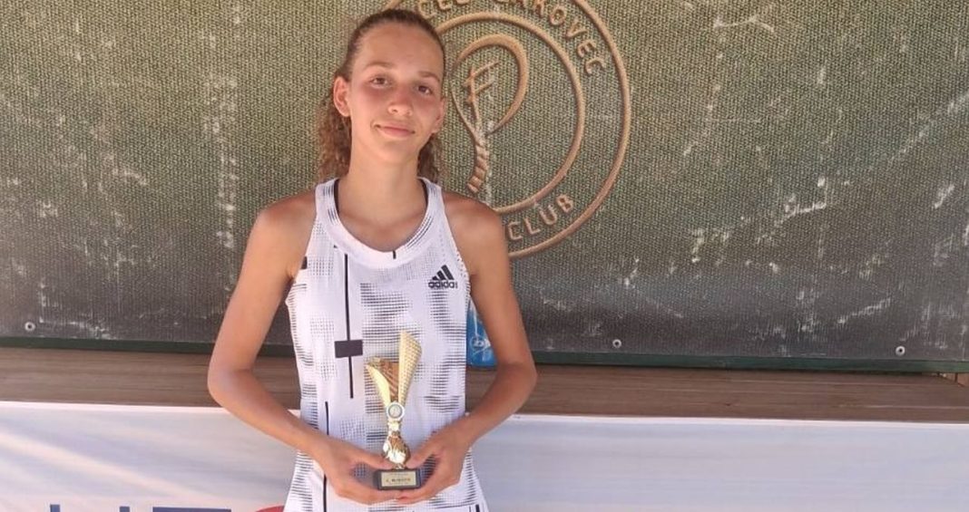 BRAVO! Nela Malner osvojila turnir u Čakovcu BRAVO! Nela Malner osvojila turnir u Čakovcu