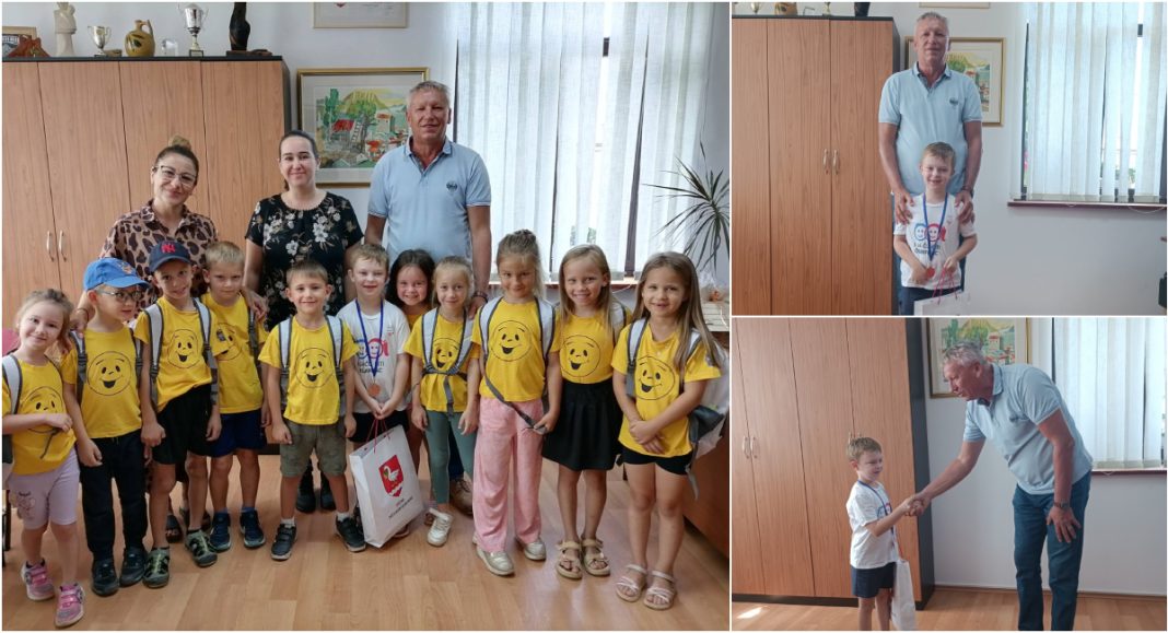 Načelnik Srša primio olimpijce iz DV Smješko Načelnik Srša primio olimpijce iz DV Smješko