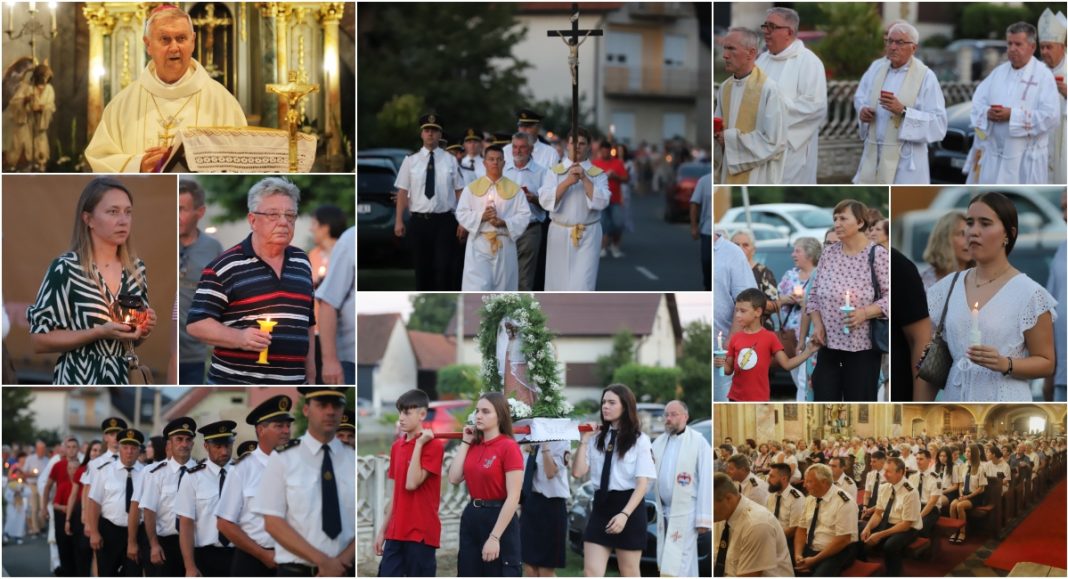 FOTO/VIDEO Procesija uoči Velike Gospe: Sveta Marija zasjala u svjetlu svijeća FOTO/VIDEO Procesija uoči Velike Gospe: Sveta Marija zasjala u svjetlu svijeća