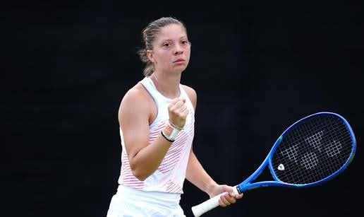 Antonia Ružić zaustavljena u prvom kolu Mastersa u Cincinnatiju Antonia Ružić zaustavljena u prvom kolu Mastersa u Cincinnatiju