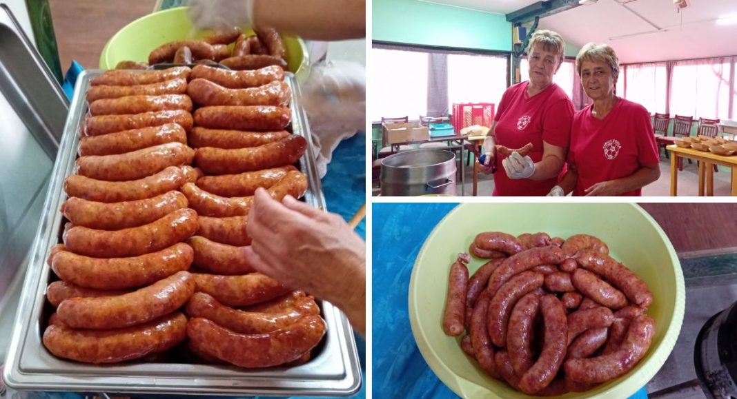 Marta i Mirjana nahranile 90 natjecatelja kobasicama i hrenovkama Marta i Mirjana nahranile 90 natjecatelja kobasicama i hrenovkama