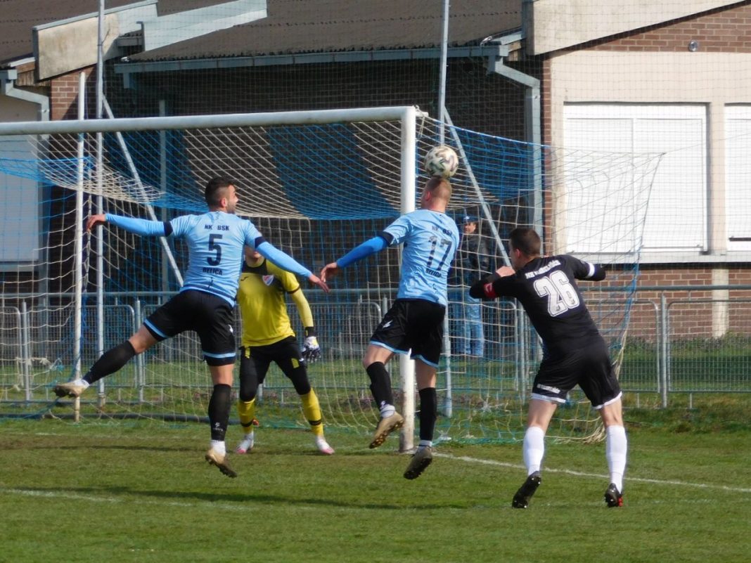 Prekaljeni stoper u redovima Poleta (P) Prekaljeni stoper u redovima Poleta (P)