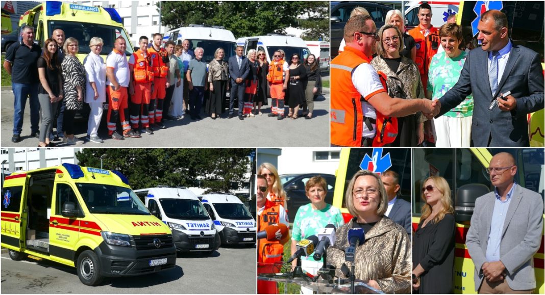 FOTO Kupljena tri nova vozila za hitnu medicinsku pomoć i sanitetski prijevoz! FOTO Kupljena tri nova vozila za hitnu medicinsku pomoć i sanitetski prijevoz!