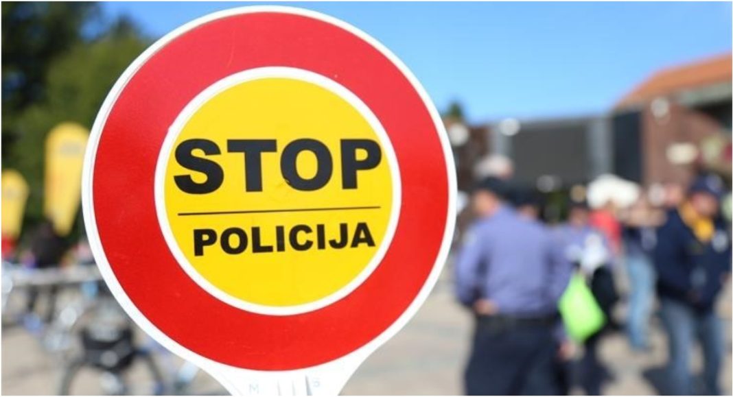 Policija u Čakovcu otkrila 63-godišnjaka s nepripadajućim registarskim pločicama Policija u Čakovcu otkrila 63-godišnjaka s nepripadajućim registarskim pločicama