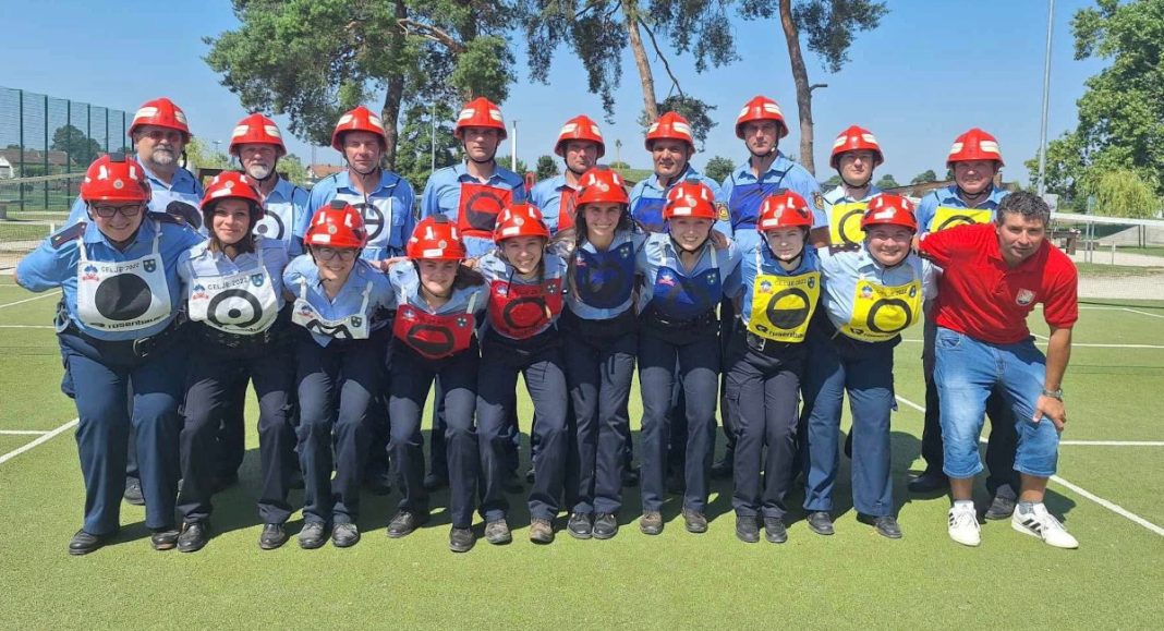 Veliki uspjeh DVD-a Palinovec: zlato za žene, srebro za mušku B ekipu Veliki uspjeh DVD-a Palinovec: zlato za žene, srebro za mušku B ekipu