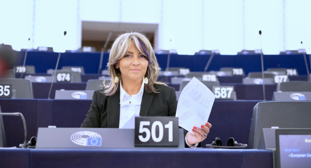 U Europskom parlamentu o pojednostavljenju zajedničke poljoprivredne politike, mentalnom zdravlju i očuvanju europskog digitalnog suvereniteta U Europskom parlamentu o pojednostavljenju zajedničke poljoprivredne politike, mentalnom zdravlju i očuvanju europskog digitalnog suvereniteta