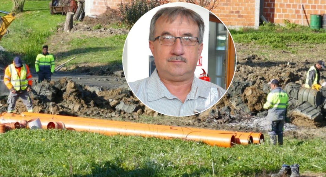 Netko ispušta fekalije u nedovršenu kanalizaciju i ugrožava završetak poslova! Pronaći ću ga i najstrože kazniti, kaže Stjepan Pozderec! Netko ispušta fekalije u nedovršenu kanalizaciju i ugrožava završetak poslova! Pronaći ću ga i najstrože kazniti, kaže Stjepan Pozderec!