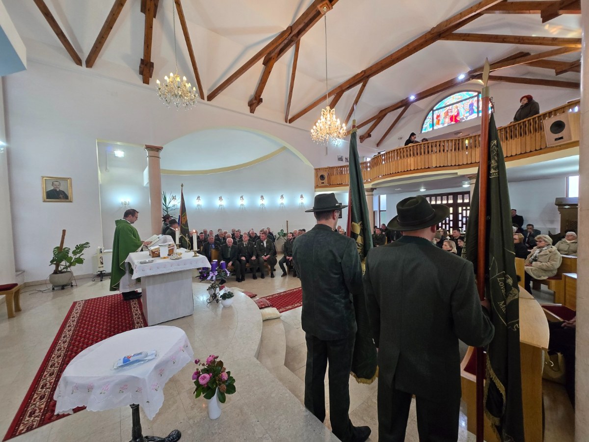 20251129 153602 copy 1600x1200