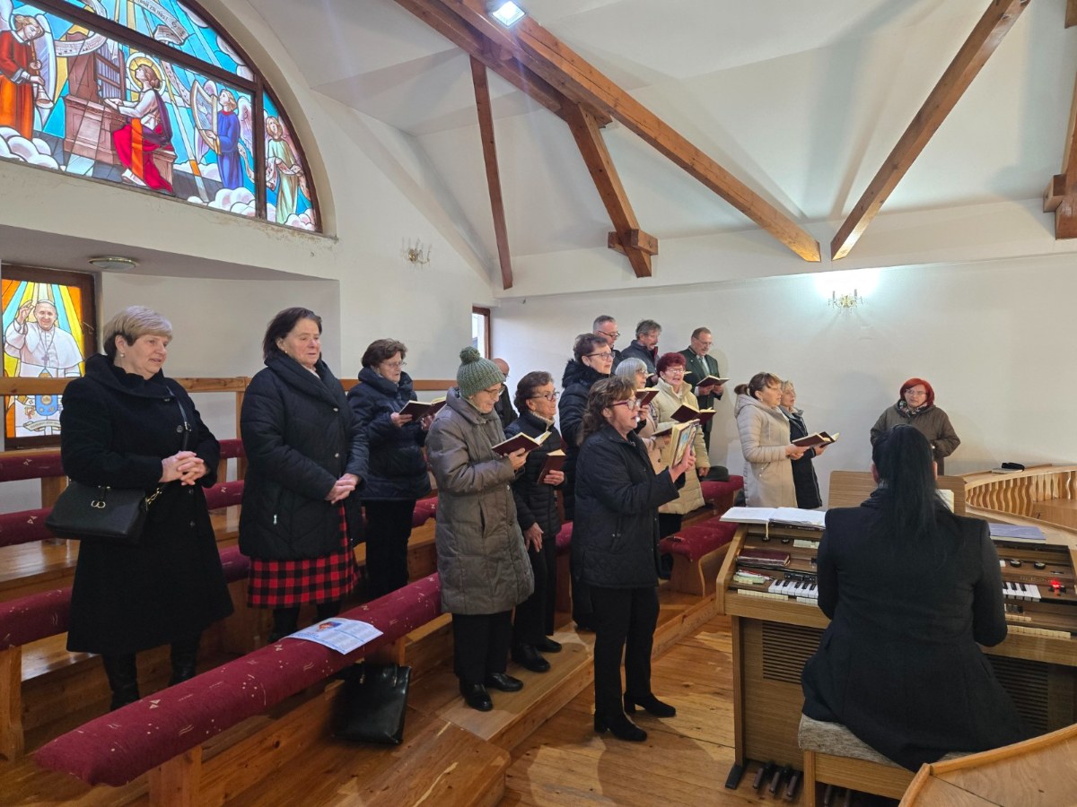 20251129 160826 copy 1600x1200