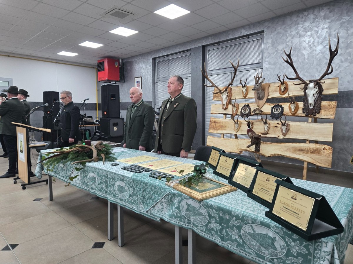 20251129 162538 copy 1600x1200