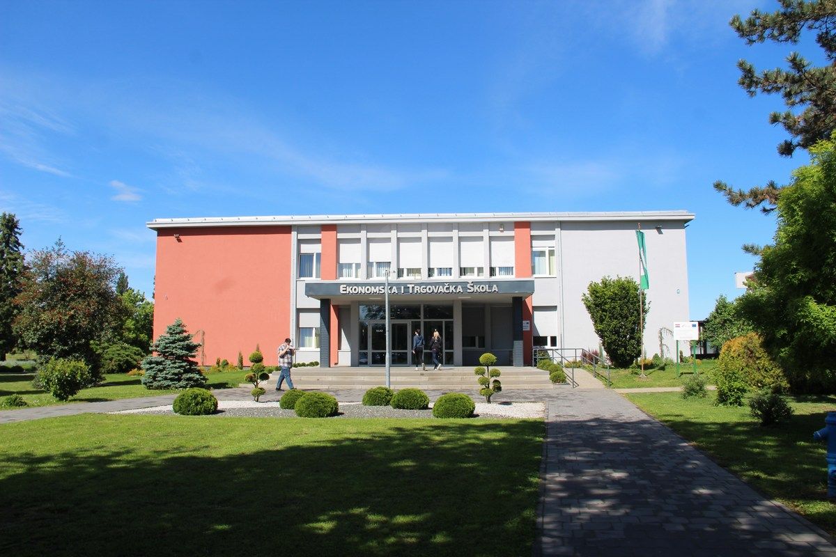 582417284 1462436695643057 3097263992716586711 n