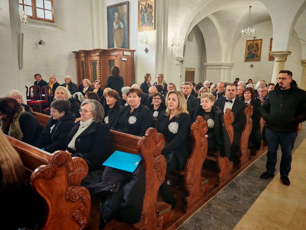 582663982 122188663256502988 1840482846265205125 n