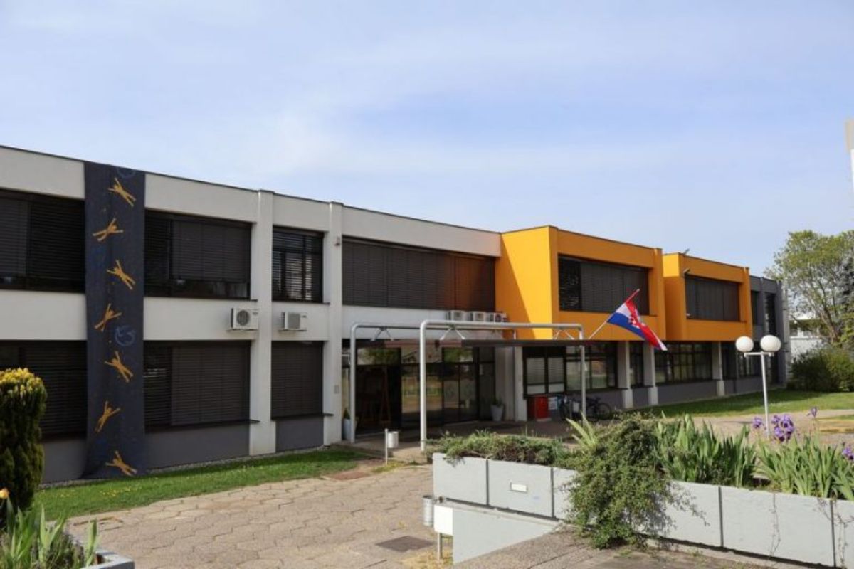 583085164 1462436778976382 1256456468412919709 n