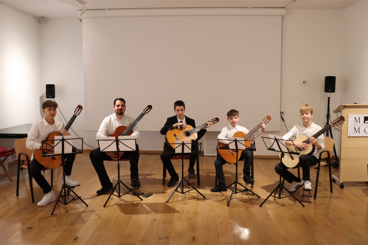 585189313 1454123696714485 61564249185624260 n