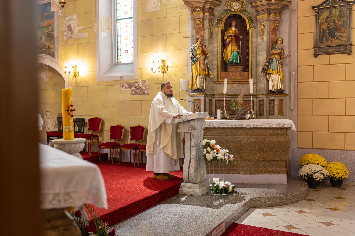 585198799 1288256100007737 1477152894262783142 n