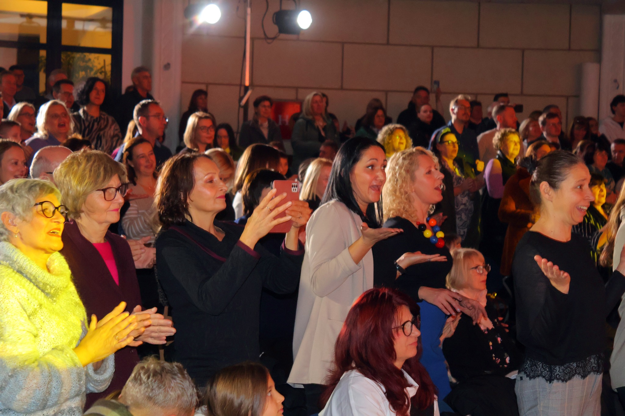 586341870 1211102977787968 1633083498635597544 n