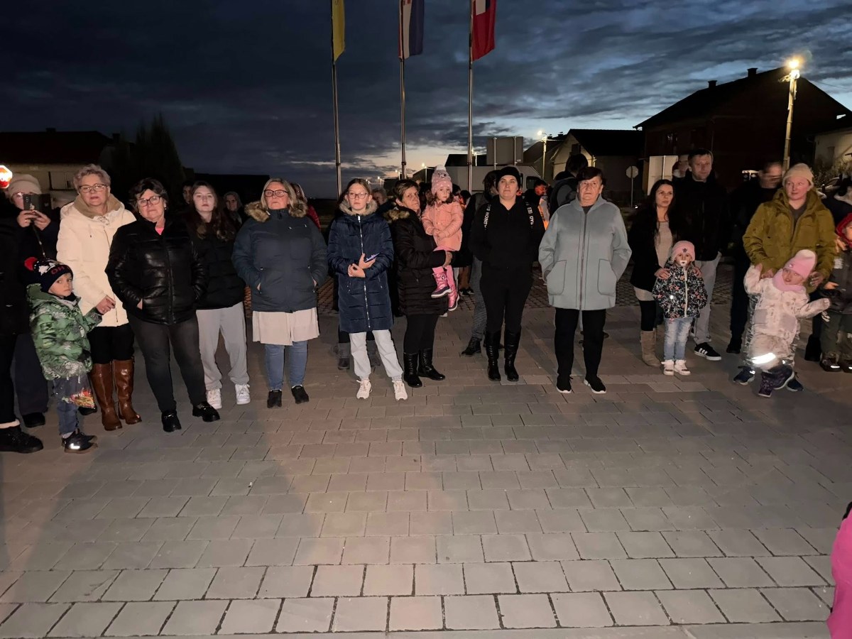 586764656 1334169585390906 4653709831585923671 n