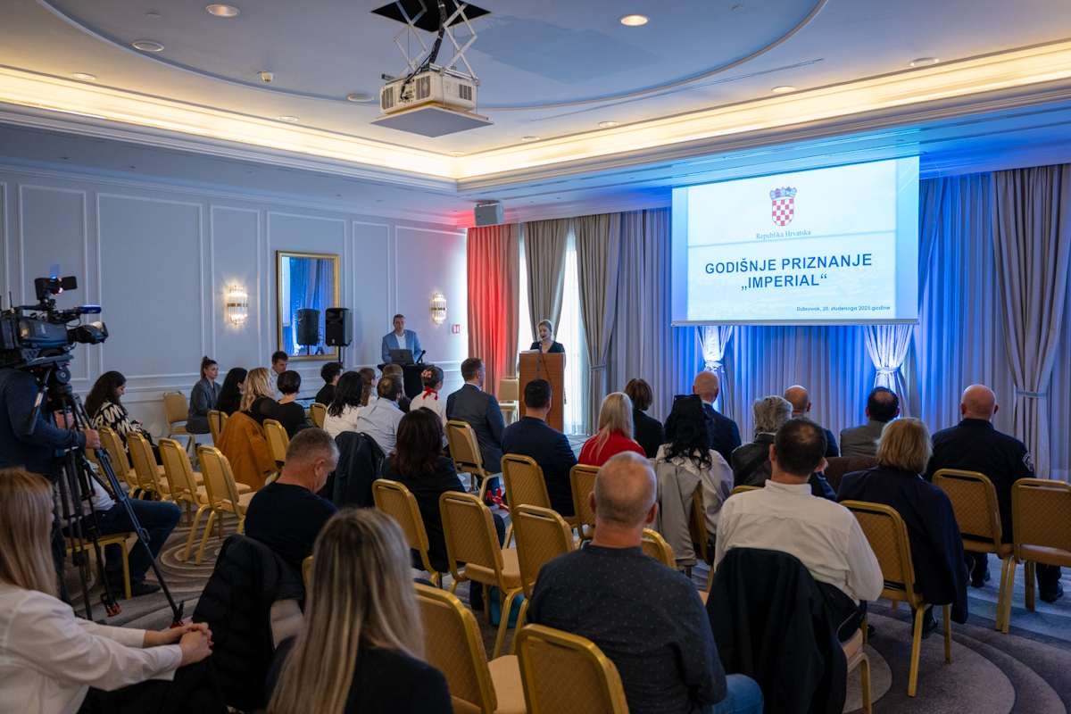 586923552 1424708762995547 8066828896007568079 n