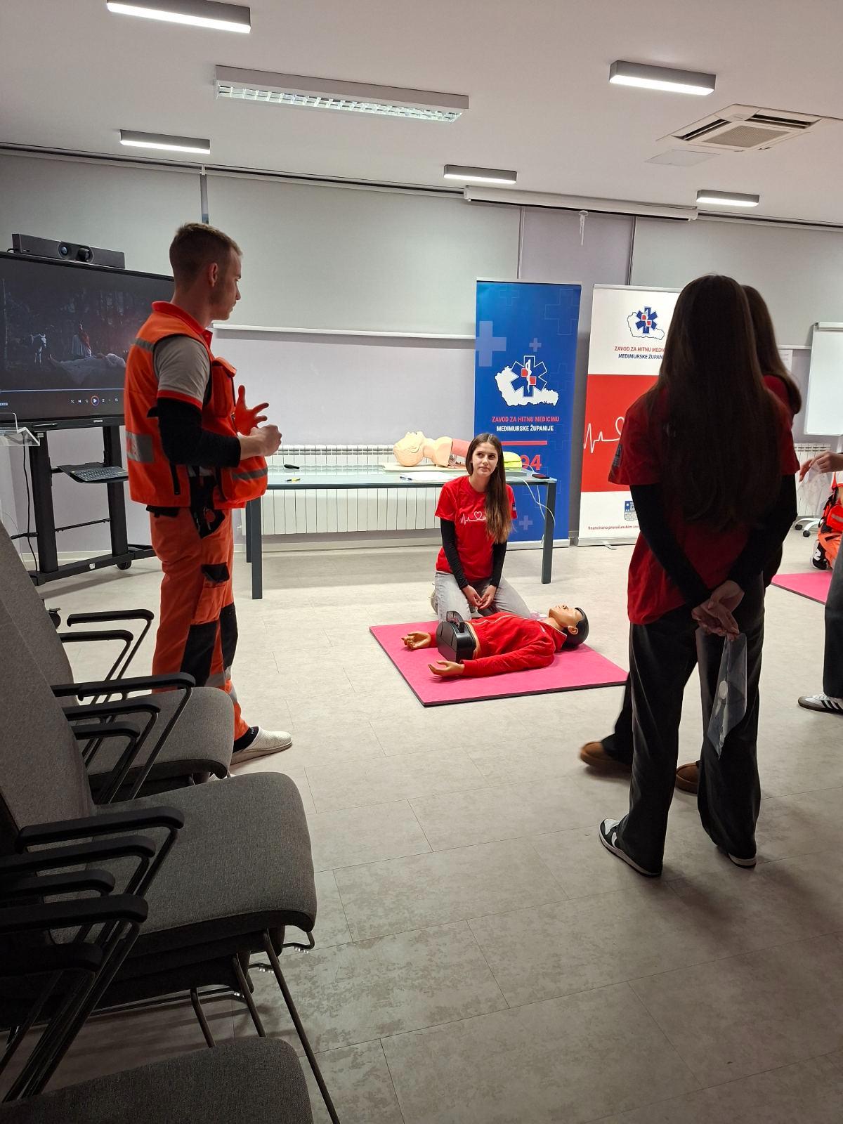 587717405 1319325703324212 8643111291290588869 n