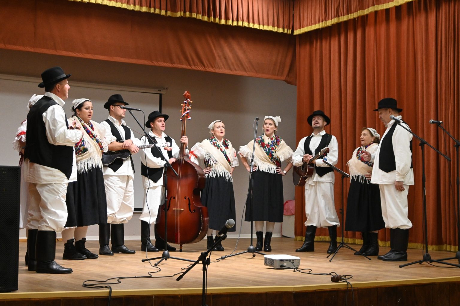 588730072 25262371243422218 466613793171800332 n