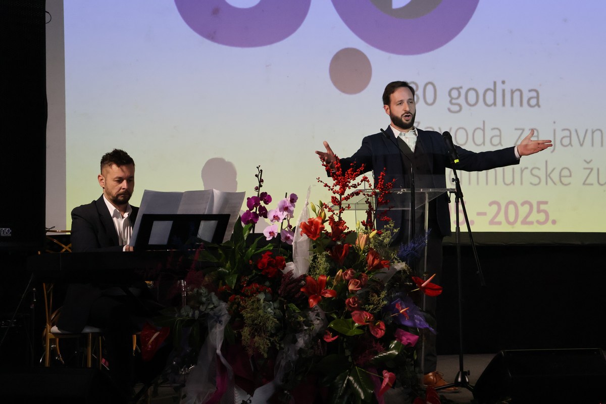 589966559 1265013312319336 2492632312822711384 n