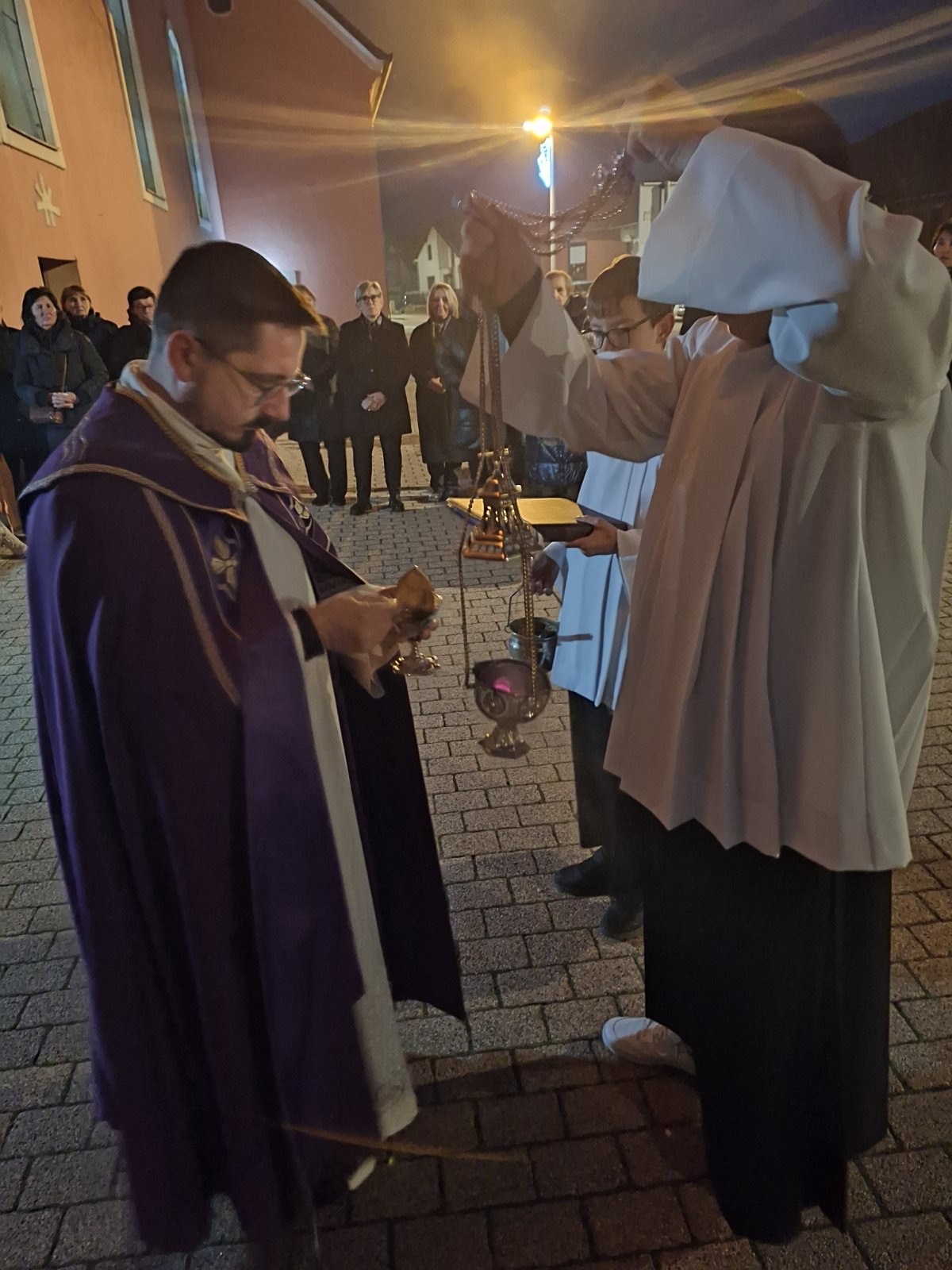 592402617 122190521096502988 1152558914407931697 n