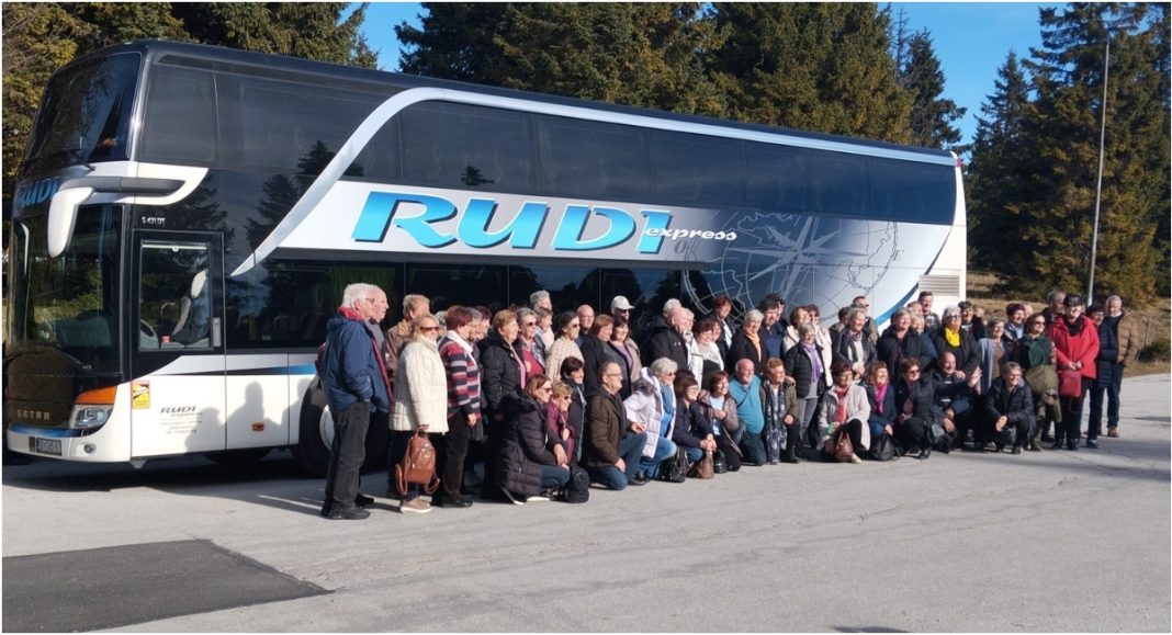 Umirovljenici Matice Međimurja uživali na izletu u Pohorju i Mariboru BeFunky collage 2025 11 15T115213.462