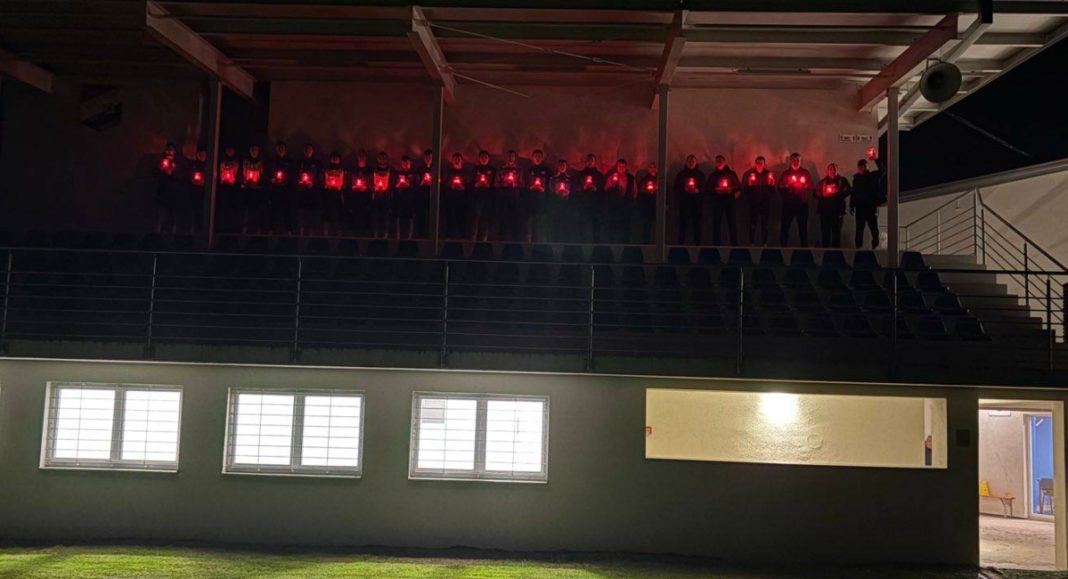 Zapalili lampione u čast žrtvama Vukovara, Škabrnje i hrvatskim braniteljima BeFunky collage 2025 11 18T084521.480