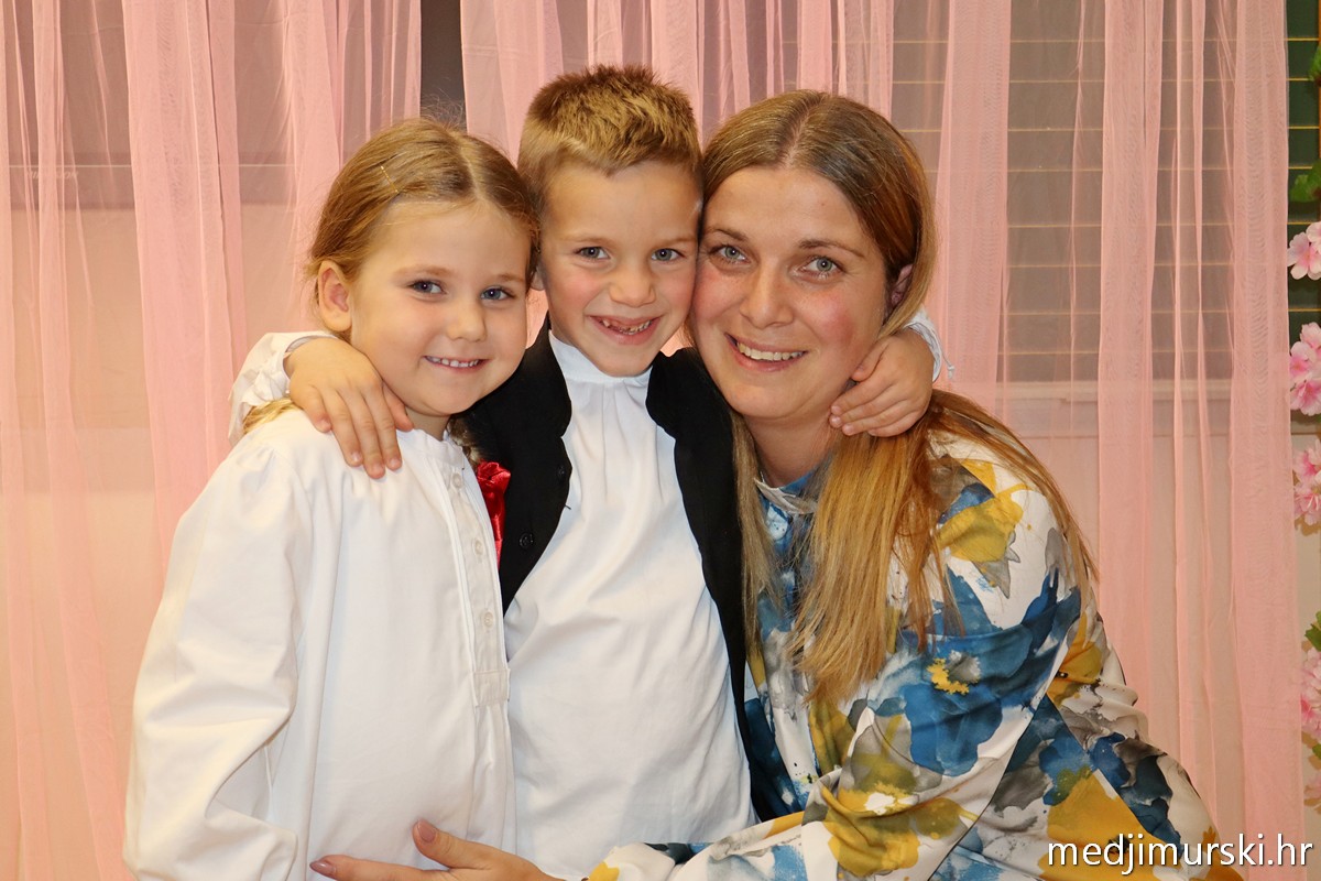 Ema Pokos i Vigo Vuk3