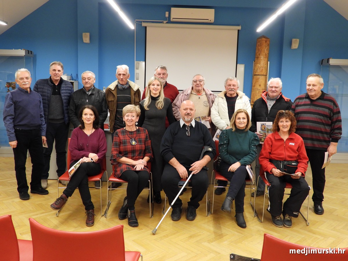 Godišnja izložba LUDM Prelog (8)