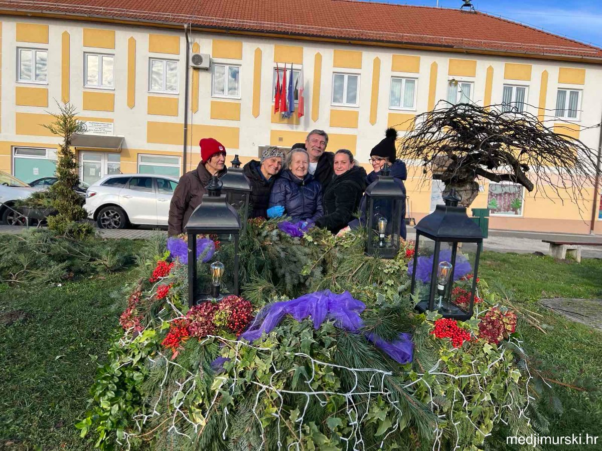 IMG 0d1a3cd9906275dc2c0e8ab6c304d266 V