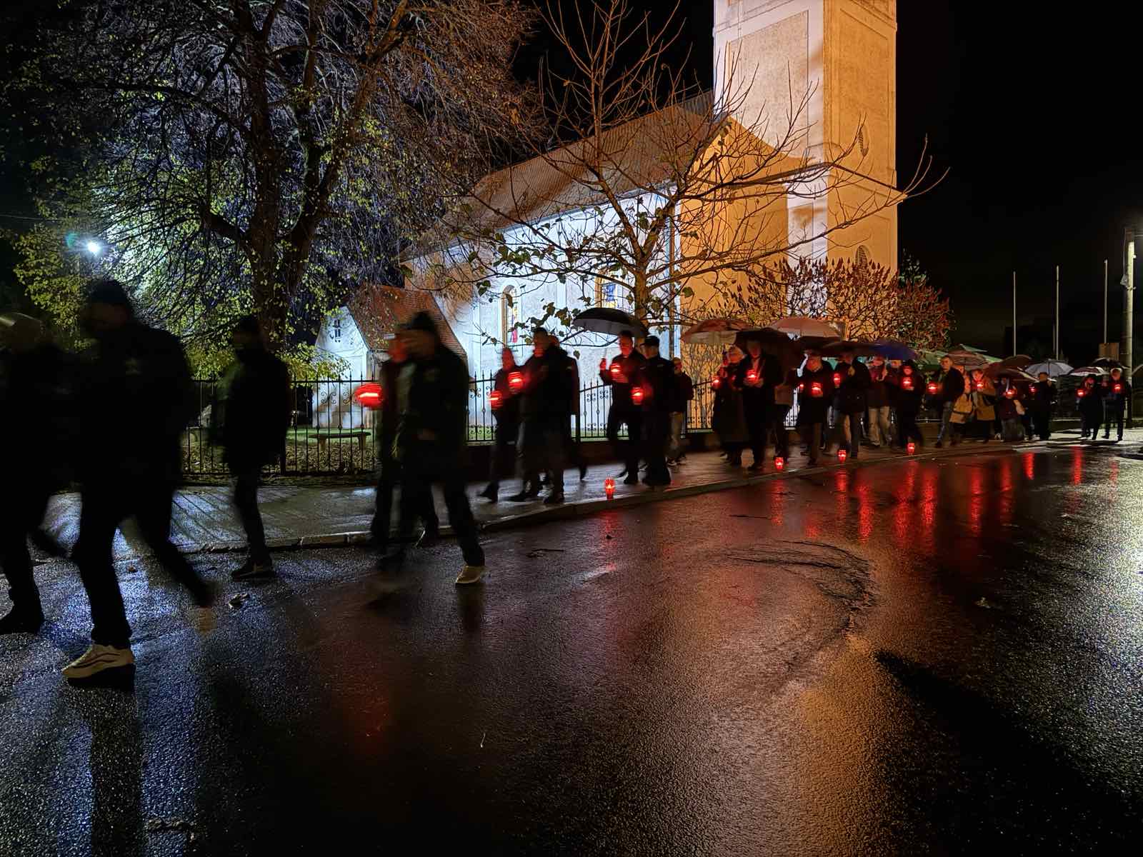 IMG 29841123400aa65fb2fc41a8b648158e V