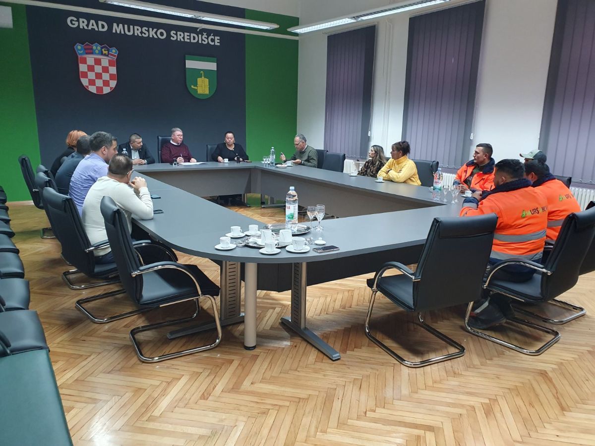 IMG 53394055ded408037162711a2a02ba76 V