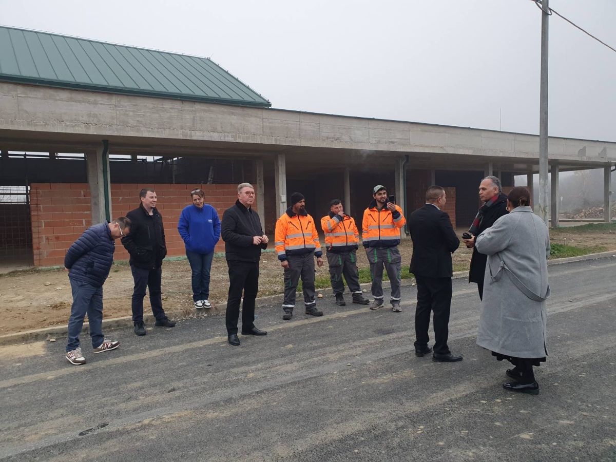 IMG 9804b5979d1da4c9b9fb5dc988e165fe V