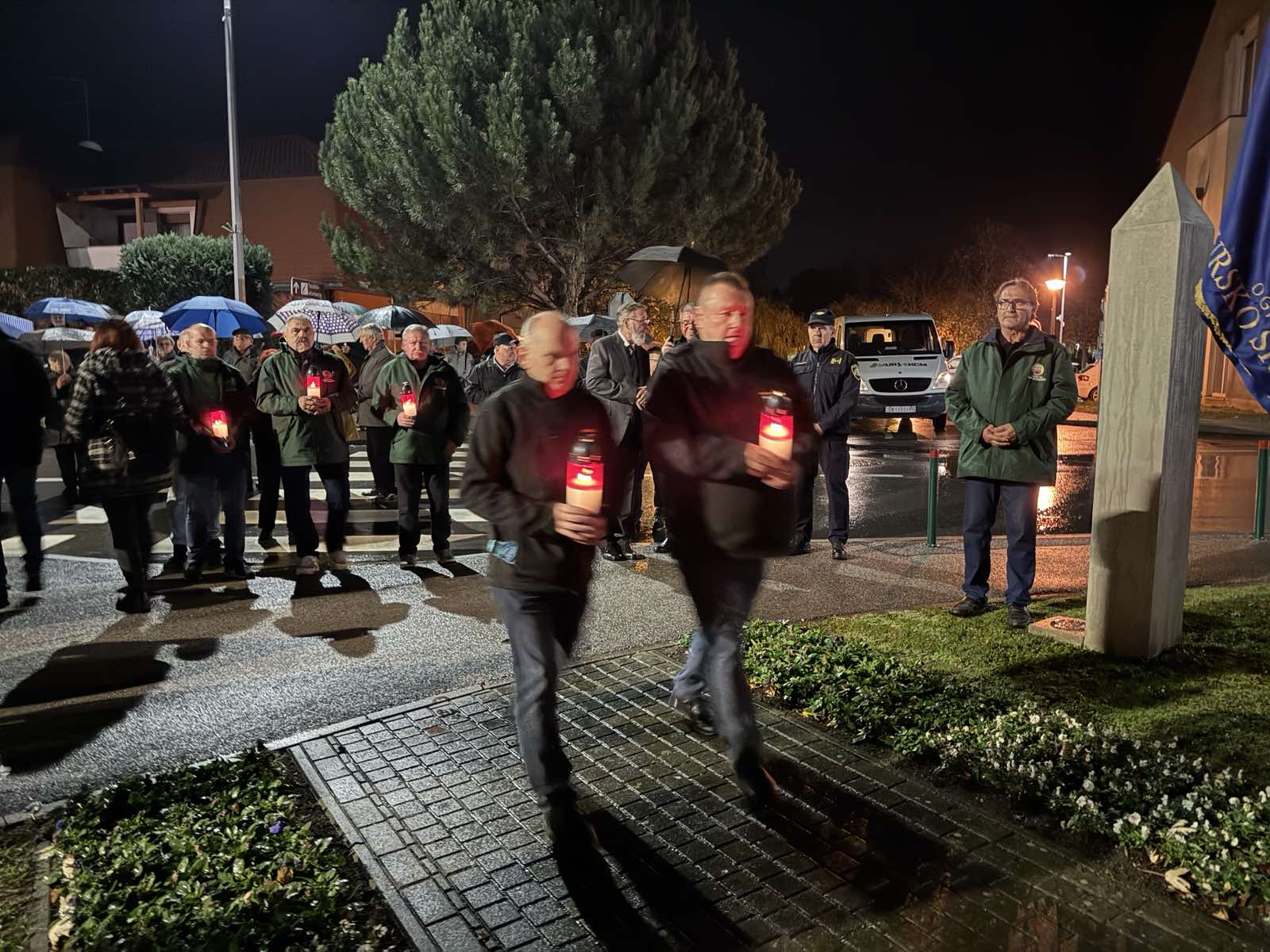 IMG 9f4e45ff6bd00c262f96ce5a79d9a574 V