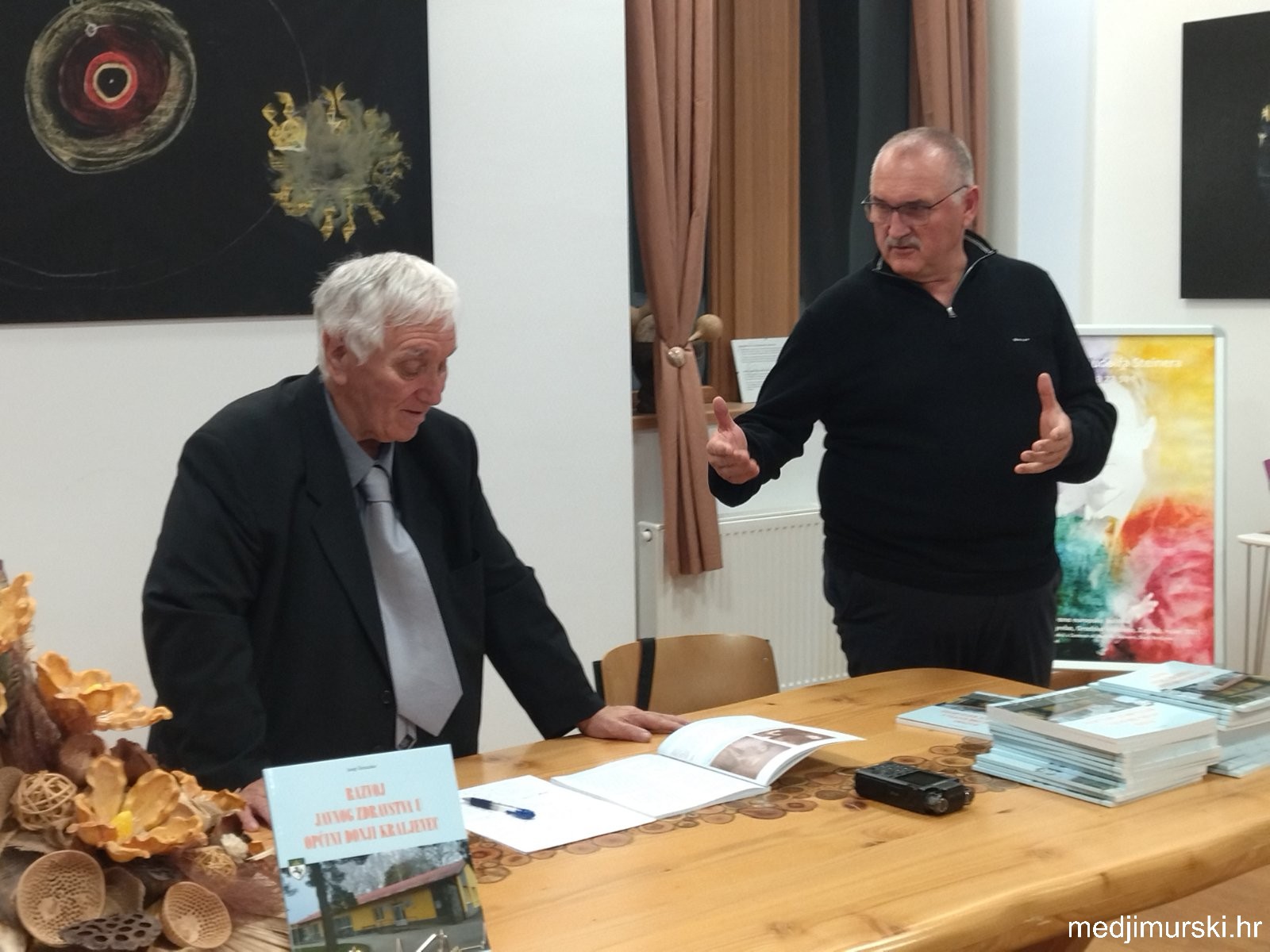 IMG d0003c93676ab592c754c2433f4acaf6 V