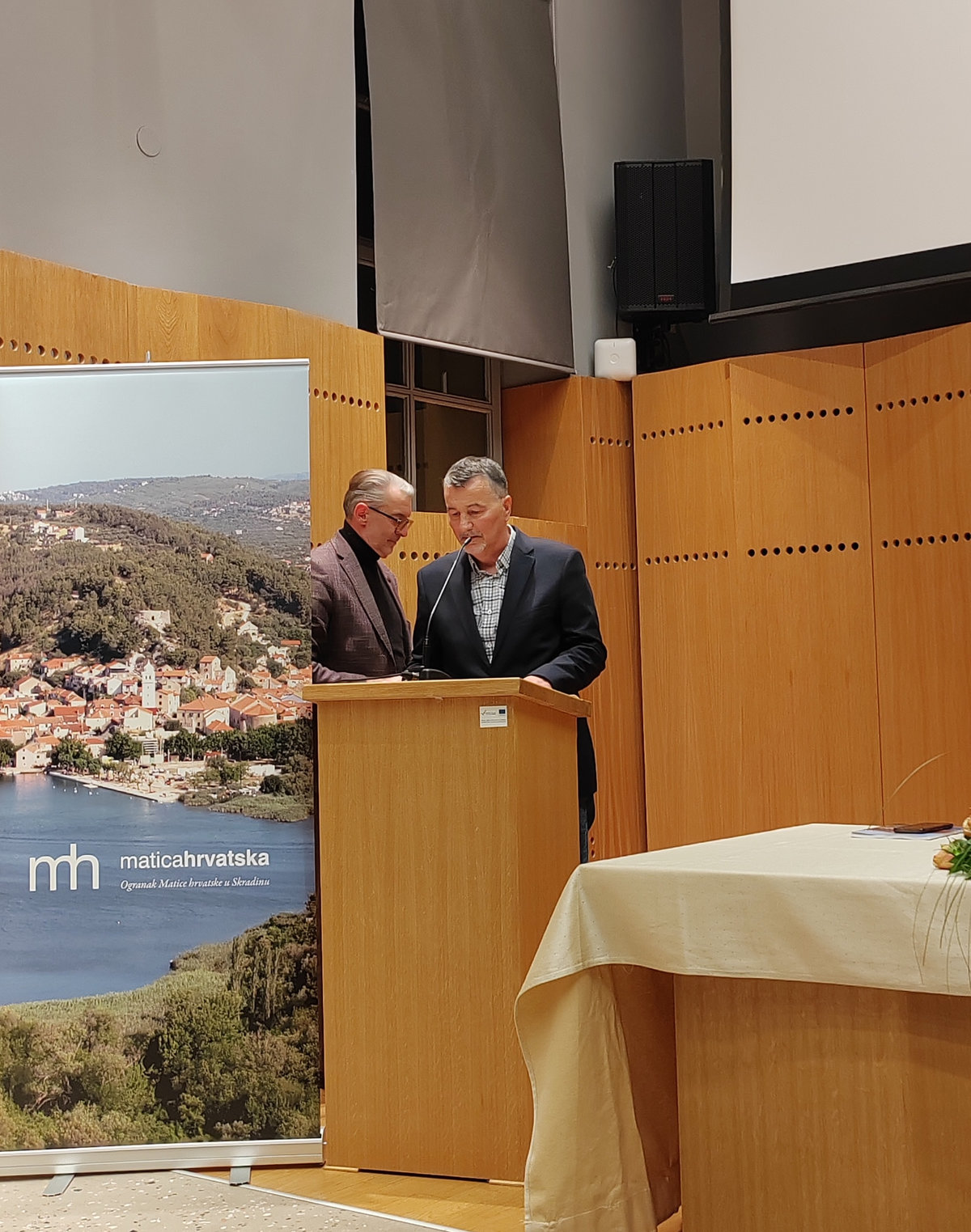 IMG 20251121 190407 edit 510575531120697 result