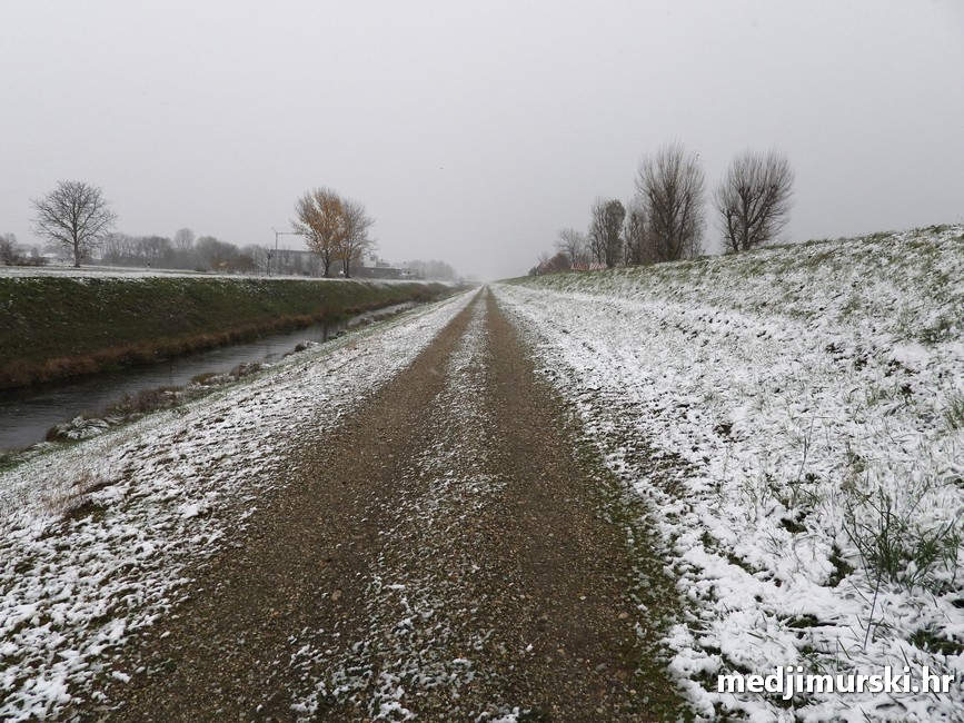 Marina zimski ugođaj 22.11.2025 (3)
